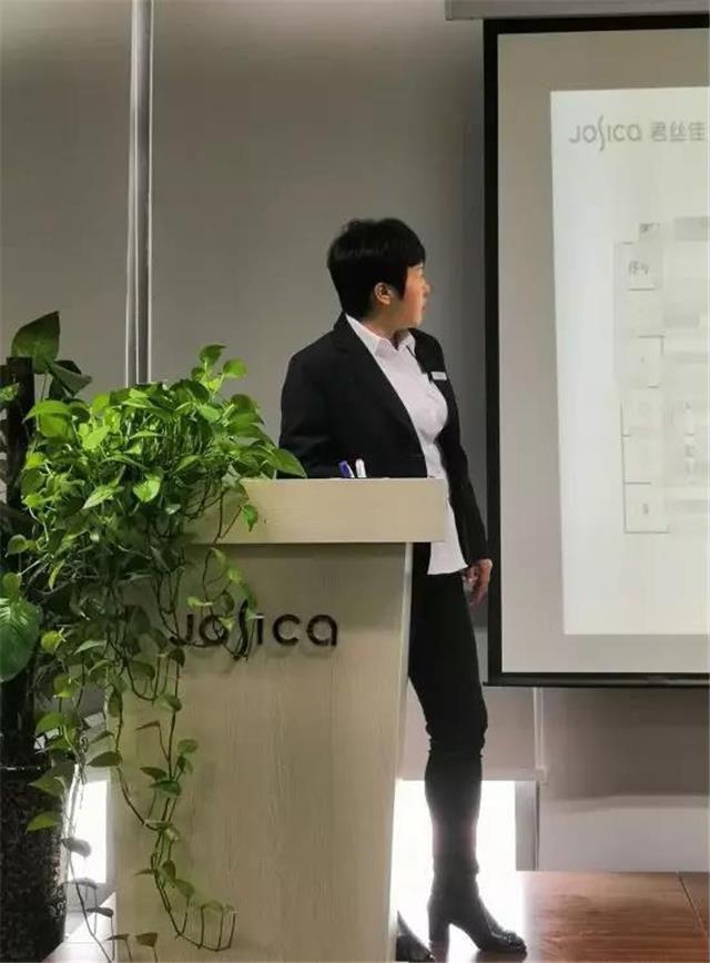 君丝佳养发馆加盟