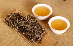 君丝佳养生茶系列推荐：头屑头痒，首推白茶